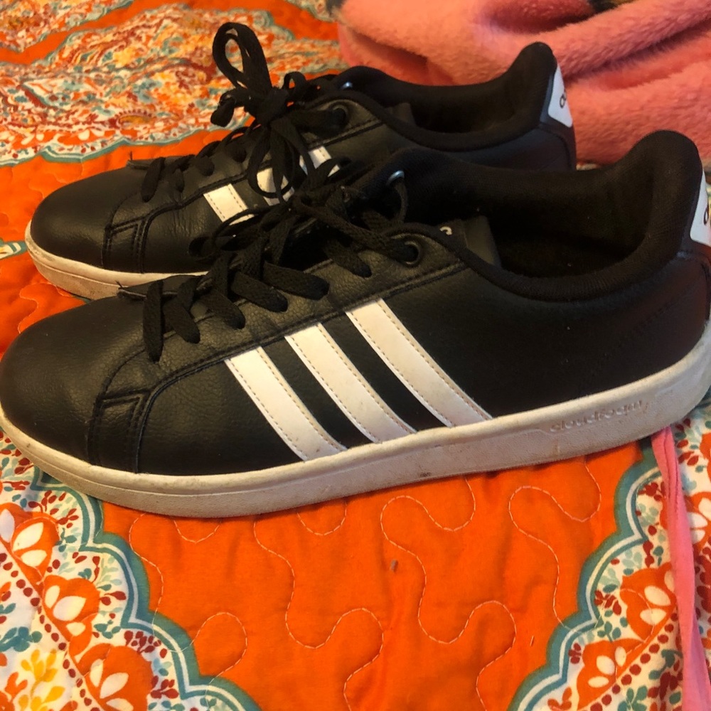 Adidas Cloudfoam Leather Sneaker